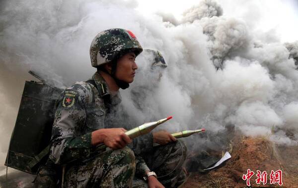 东亚女足赛场硝烟四起，反复激战成经典