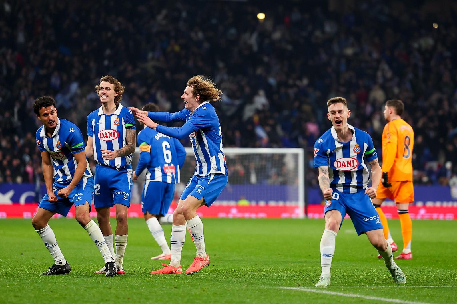 奥萨苏纳客场迎战拉科鲁尼亚